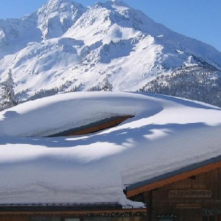 Апартаменты Chalet Les Clarines Ла-Розьер Экстерьер фото